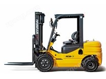 現(xiàn)代叉車HC30-7內(nèi)燃平衡重叉車
